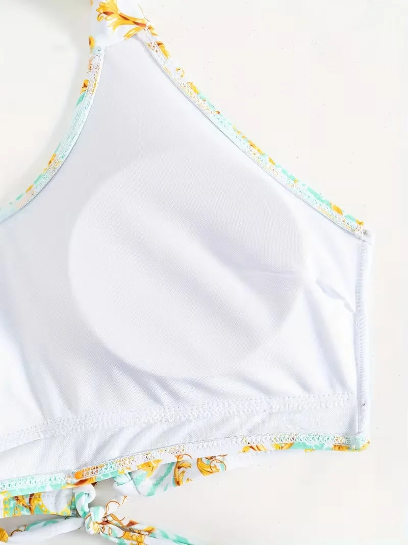 Cover-up met halternek en shorts