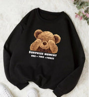 Cozy Bear Print Sweatshirt with Crew Neck and Ribbed Cuffs for Women