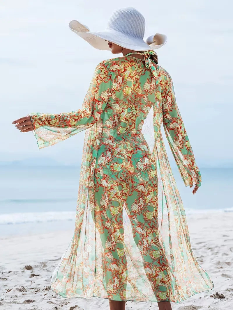 Cover-up met halternek en shorts