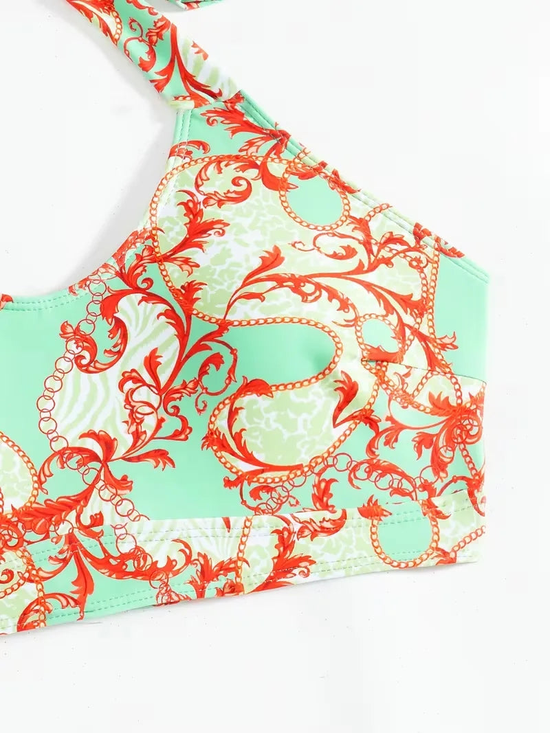 Cover-up met halternek en shorts