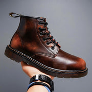 Men's Statement Leather Lace-Up Boots for Stylish Chelsea Boot Lovers