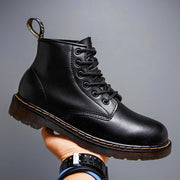 Men's Statement Leather Lace-Up Boots for Stylish Chelsea Boot Lovers