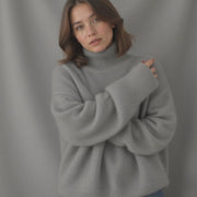 Oversized Cashmere Turtleneck Sweater with Ribbed Cuffs for Women