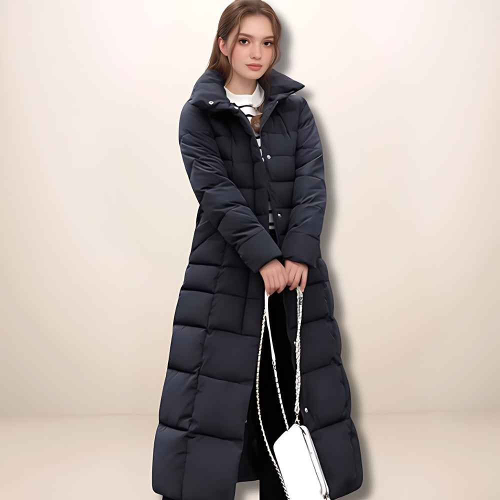 Quilted Winter Puffer Coat with Faux-Fur Hood and Side Pockets for Women