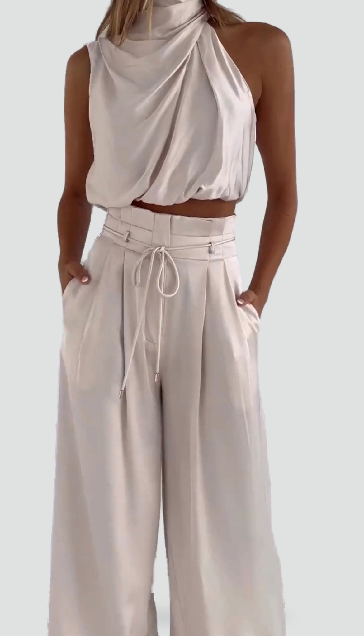 satin-halter-top-and-wide-leg-pants-set-6