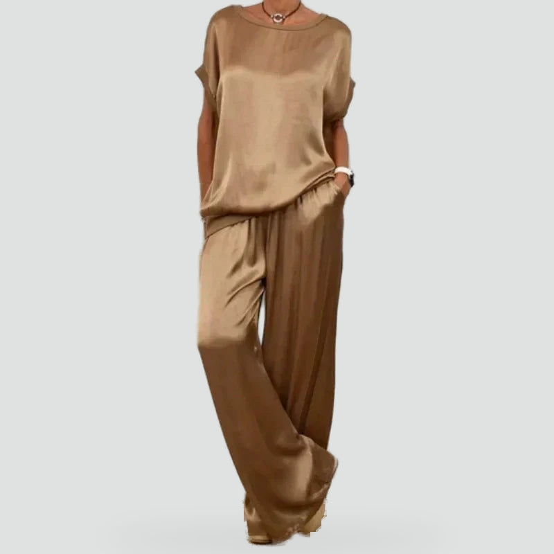 satin-two-piece-relaxed-set-8