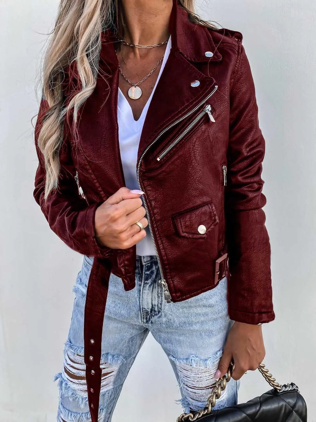 la veste adapté aux tenues polyvalentes.