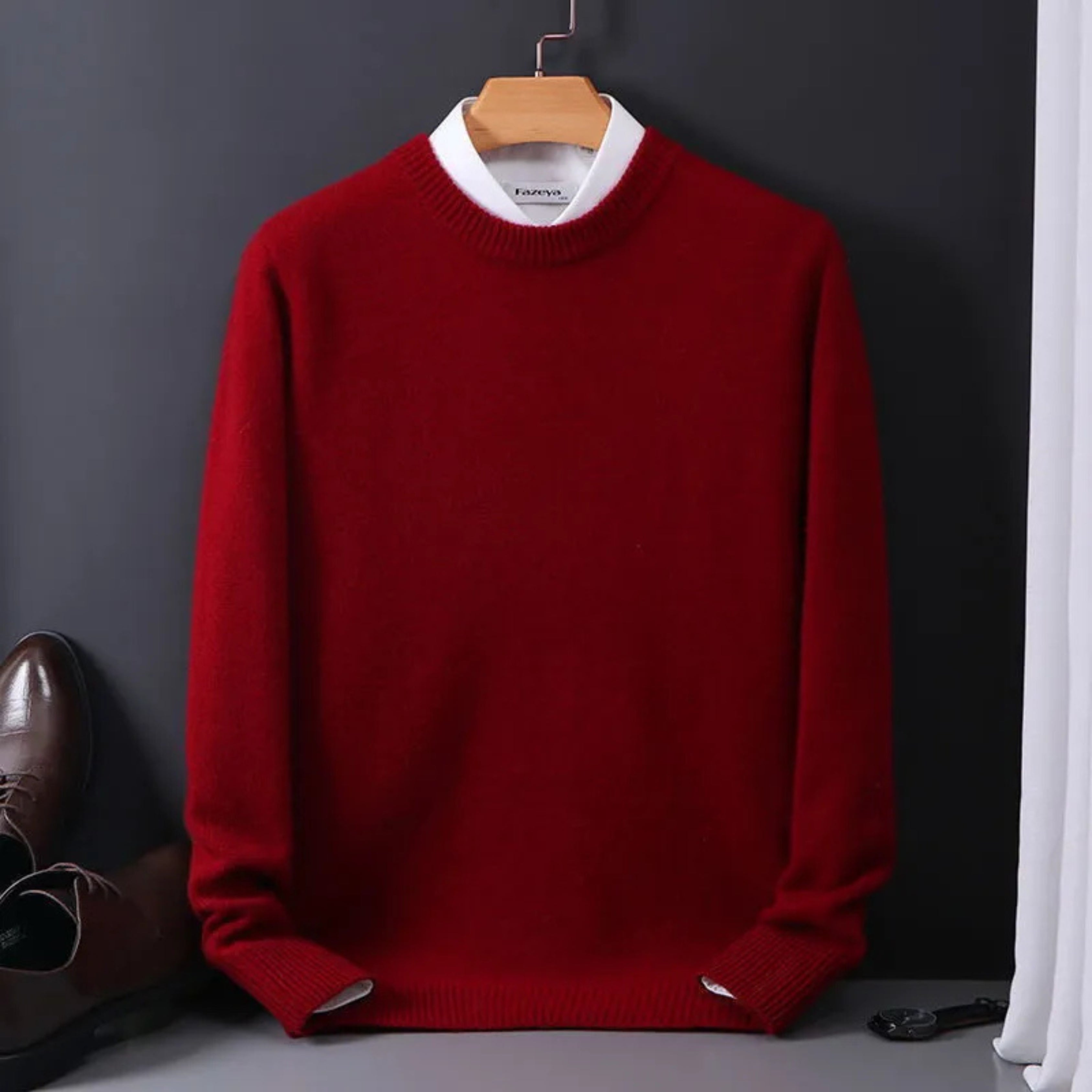 Pull Malo élégant pour homme, maille douce et coupe moderne adaptée aux tenues polyvalentes.