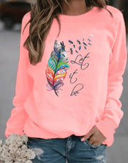 Soft Lined Winter Sweatshirt with Crew Neck and Feather Print for Women
