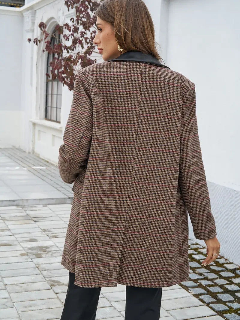Structured Longline Autumn Office Blazer with Flap Pockets for Women