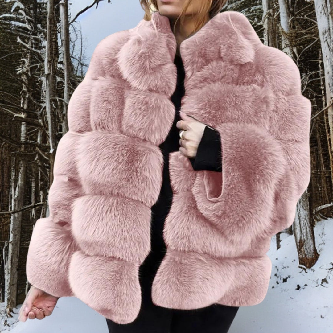 Women's Cropped Plush Faux-Fur Winter Evening Jacket with Oversized Collar