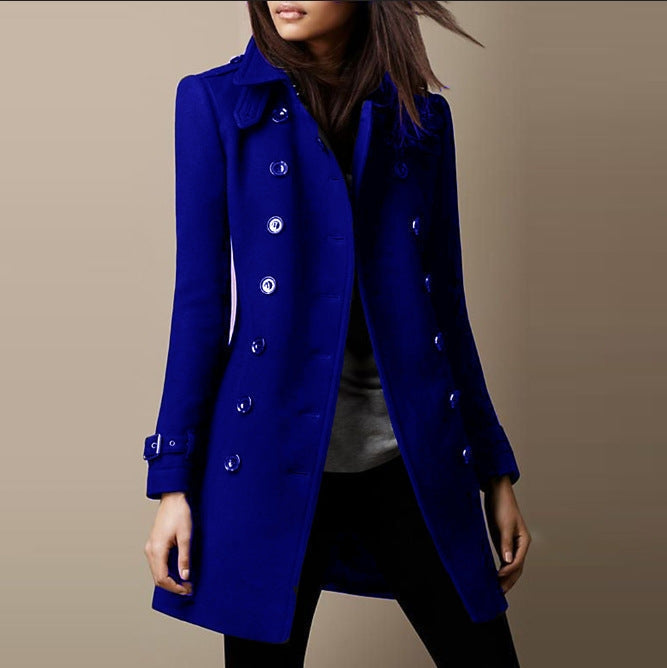 le manteau adapté aux tenues polyvalentes.