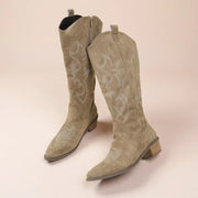Women's Embroidered Western Cowgirl Boots for Trendy Fall Outfits