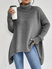 Women's Oversized Turtleneck Sweater with Ribbed Cuffs and High Collar