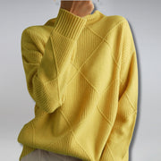 Women's Warm Cashmere Turtleneck Sweater with Diamond Knit Pattern